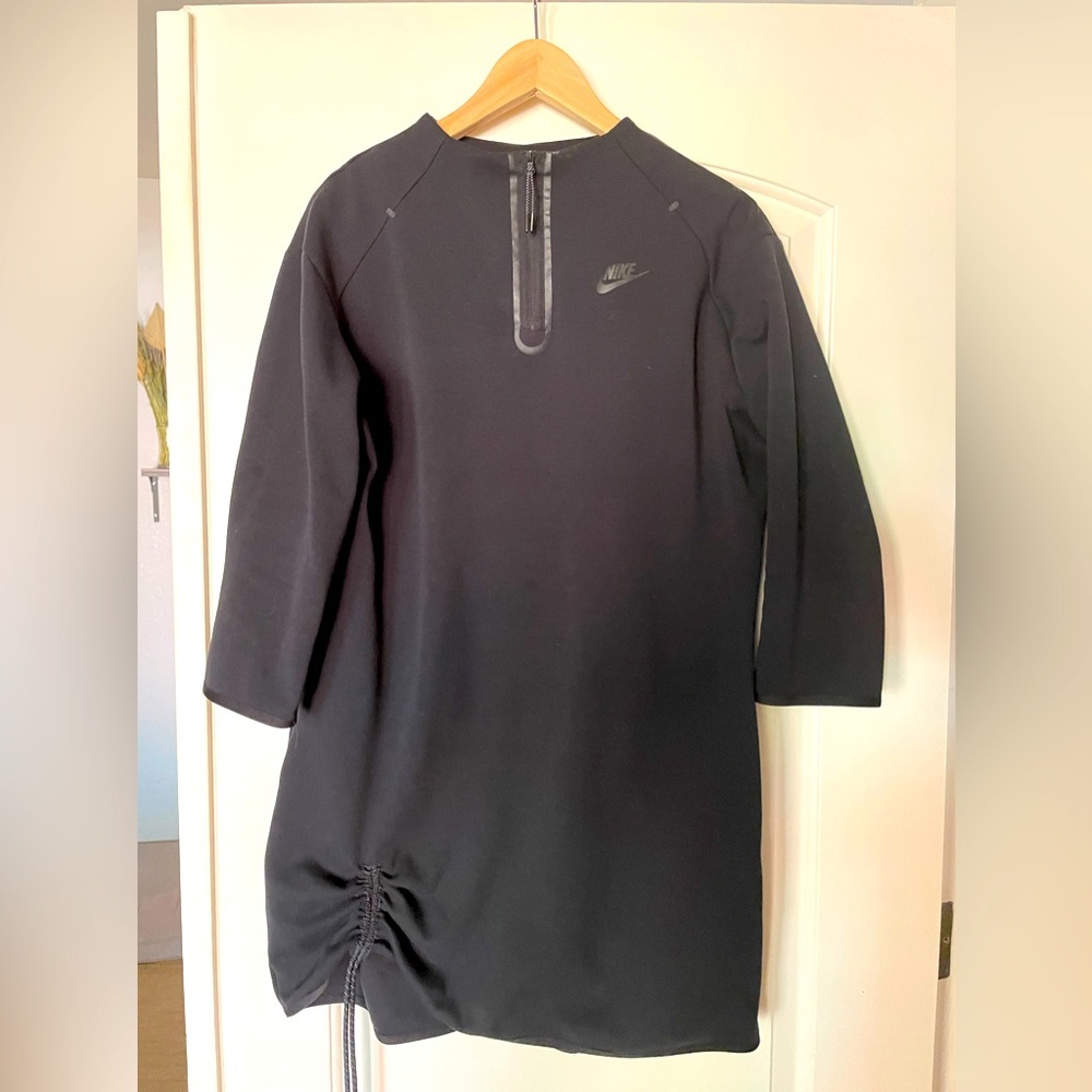 Black Nike dress in medium